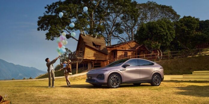 SUV XPENG 2025